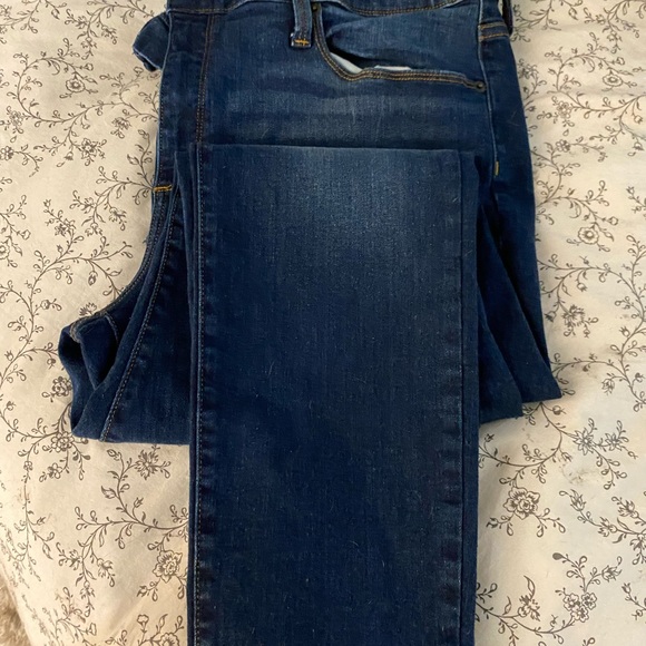 Universal Thread Jeans - Picture 2 of 6